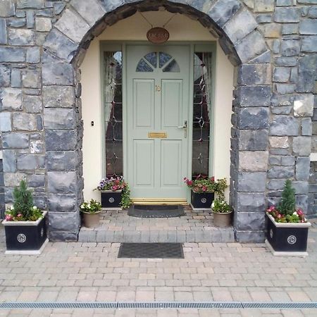 Lir B&B Multyfarnham 외부 사진