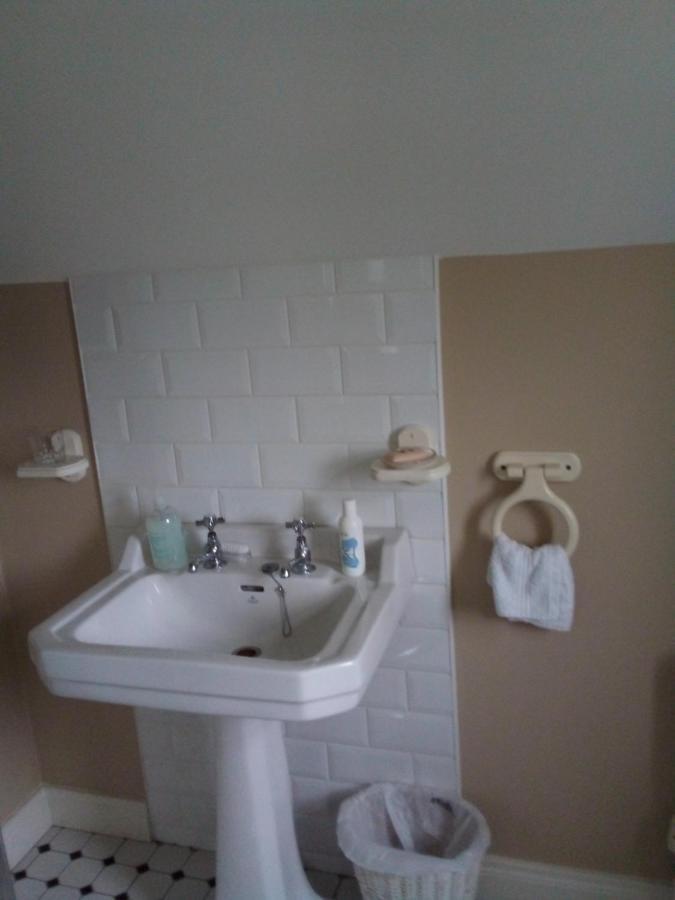Lir B&B Multyfarnham 외부 사진